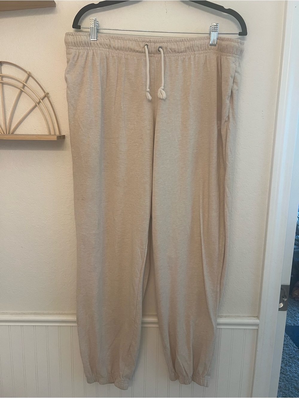 Nike Women’s Oatmeal Heather Jogger Sweatpants Size XL